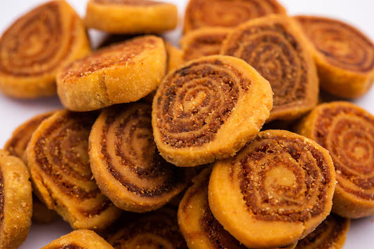 Bhakarwadi - 1 Kg Pack
